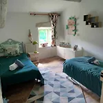 Domaine Du Moulin De Cors * Ла-Рок-сюр-Сез