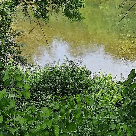 Konukevi Domaine Du Moulin De Cors La Roque-sur-Cèze