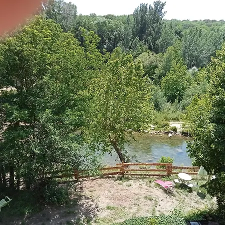 Domaine Du Moulin De Cors 게스트하우스