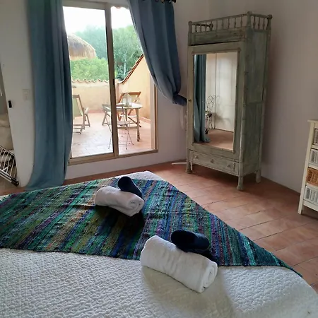 Domaine Du Moulin De Cors 게스트하우스 *