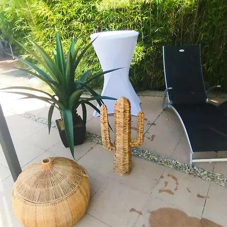 게스트하우스 Domaine Du Moulin De Cors *